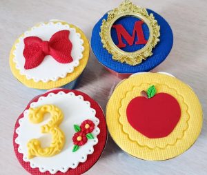 Aplique Branca de Neve 6cm